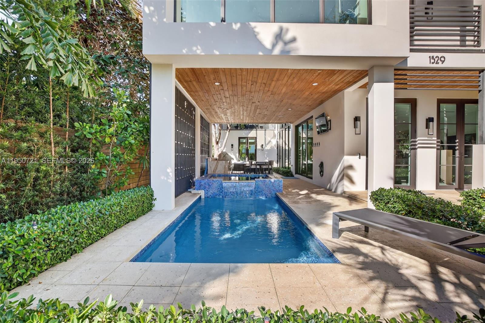 COLEE HAMMOCK - Residential