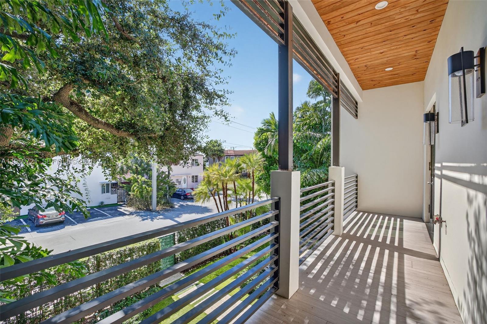 COLEE HAMMOCK - Residential