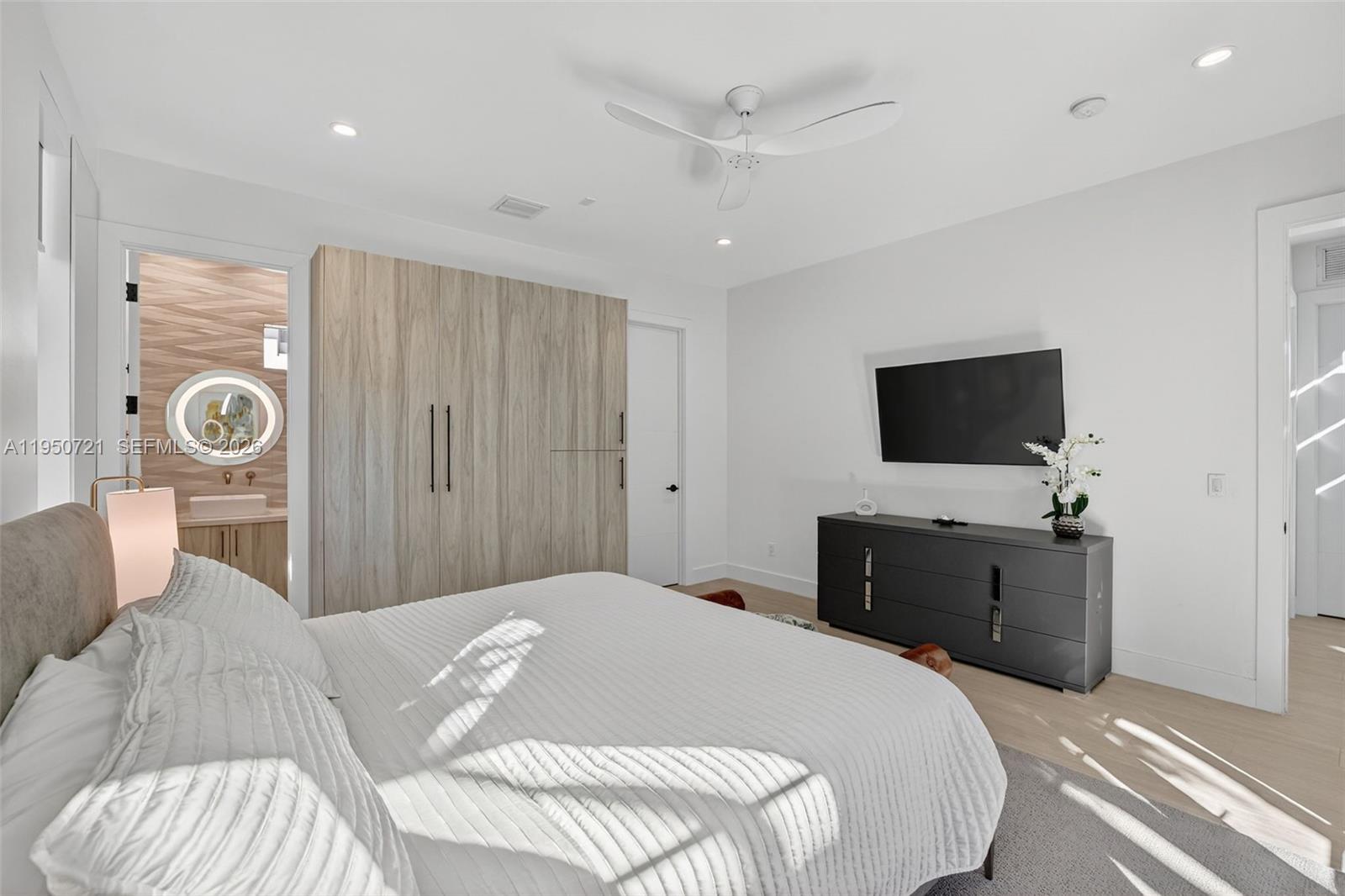 COLEE HAMMOCK - Residential