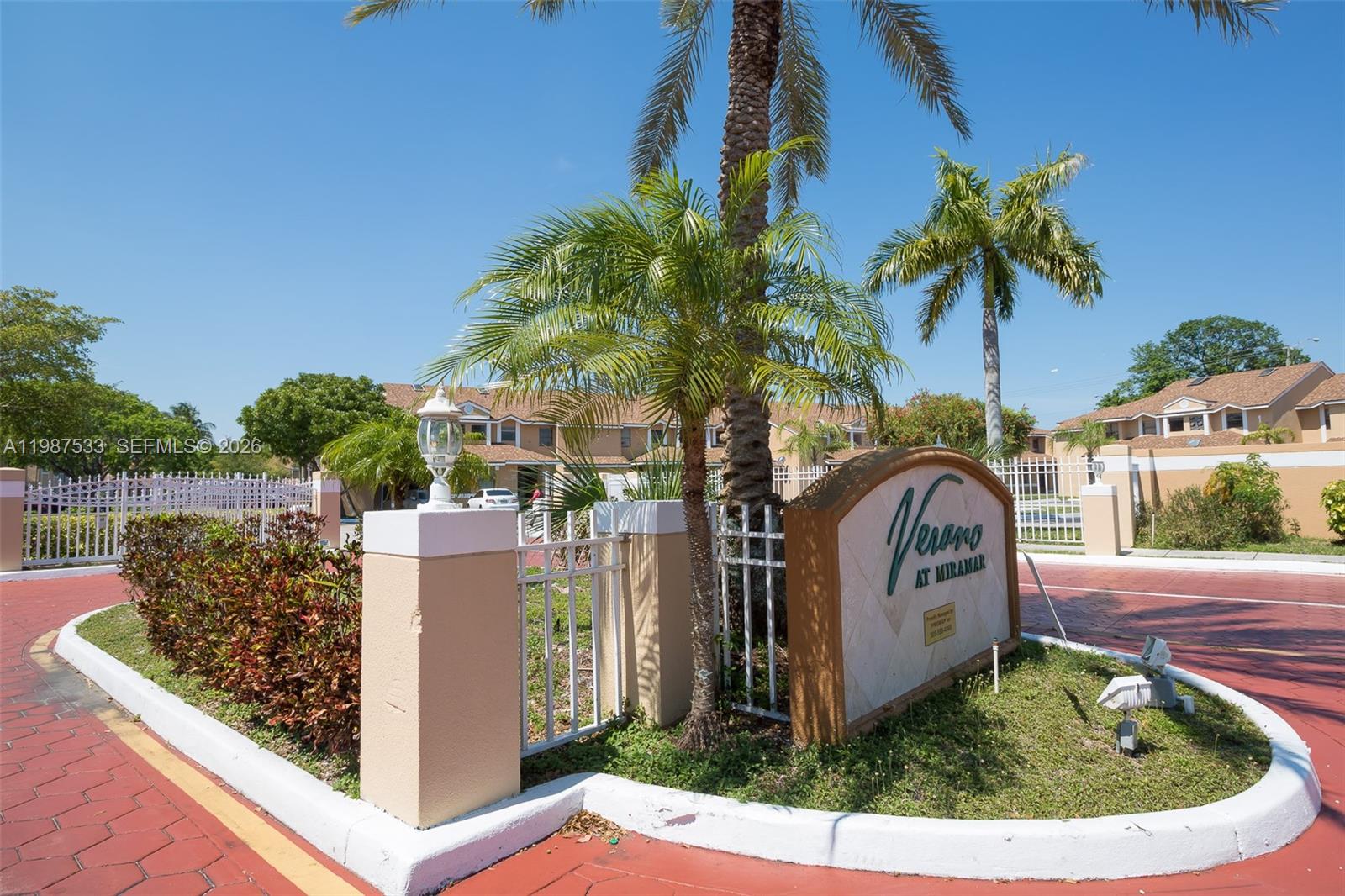 VERANO @ MIRAMAR CONDO - Residential Lease