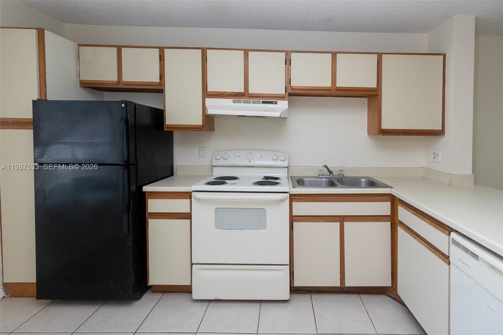 Photo of 2157 SW 80th Ter #2157, Miramar, FL 33025 (MLS # A11987533)