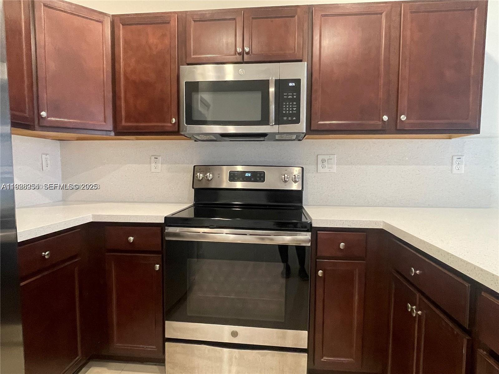 AQUABELLA SECTION TWO - Residential Lease