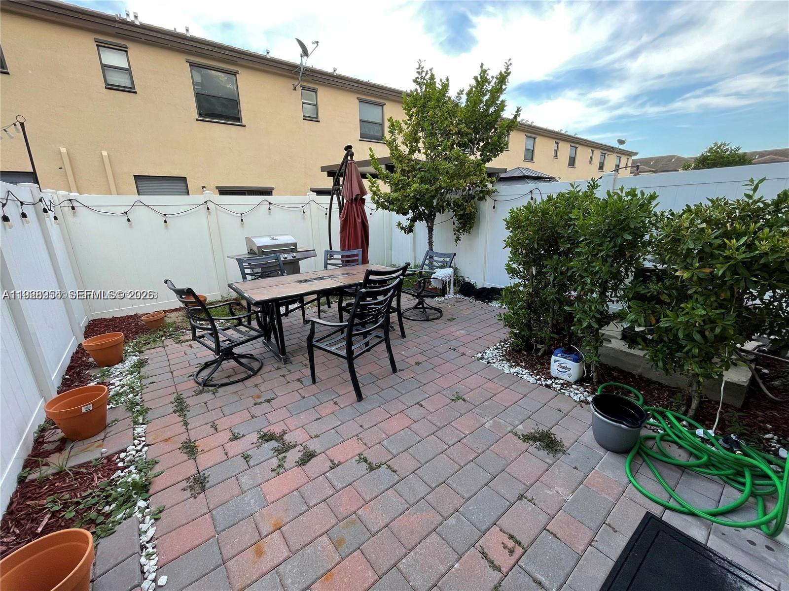 AQUABELLA SECTION TWO - Residential Lease