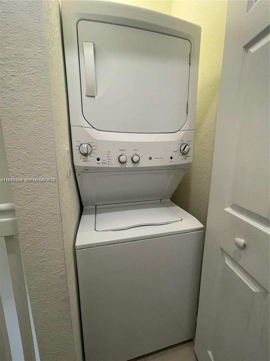 AQUABELLA SECTION TWO - Residential Lease