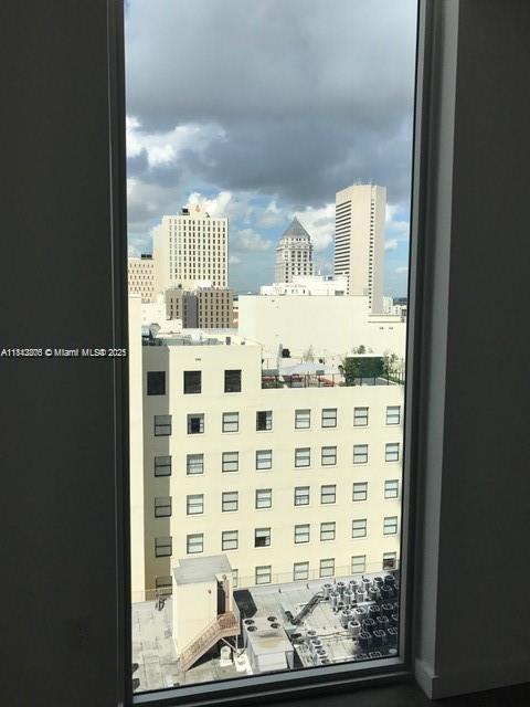 CENTRO CONDO - Residential Lease