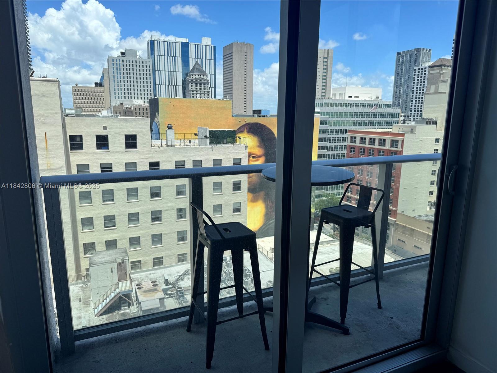 CENTRO CONDO - Residential Lease