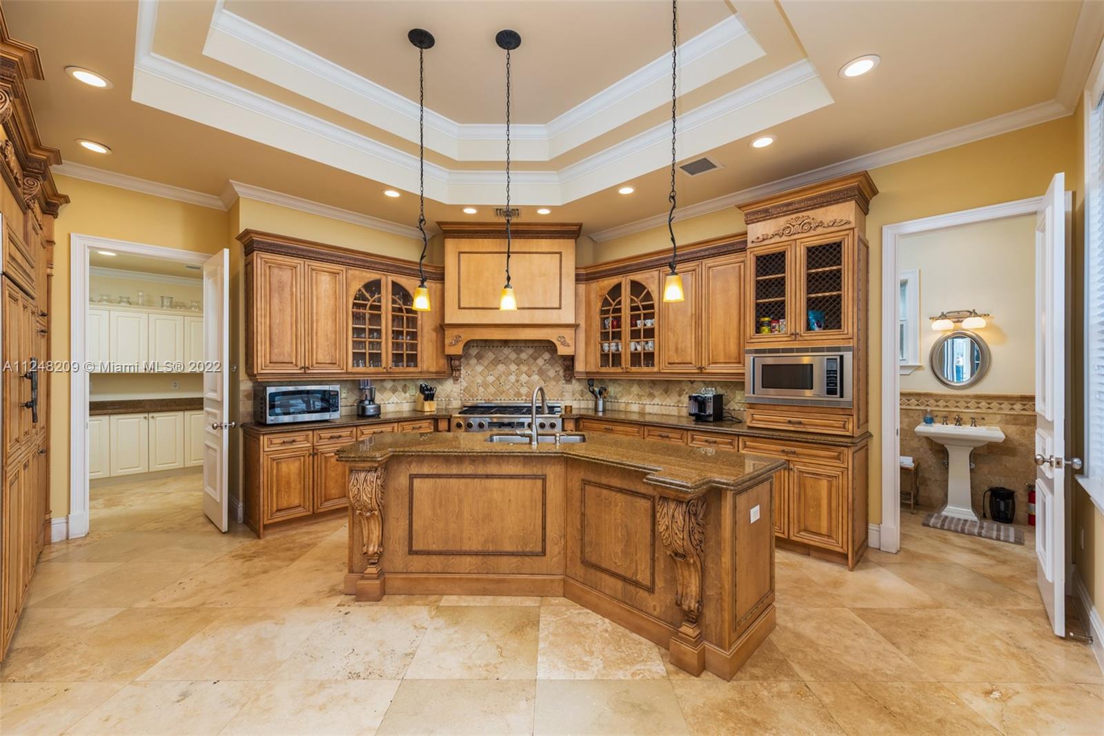 EASTERN SHORES - Residential