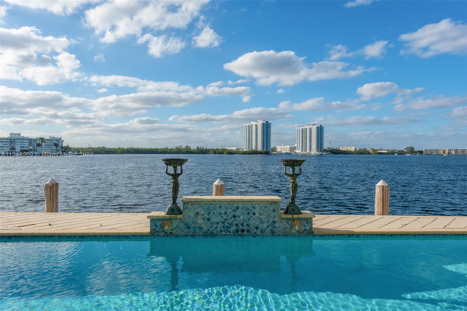 EASTERN SHORES - Residential