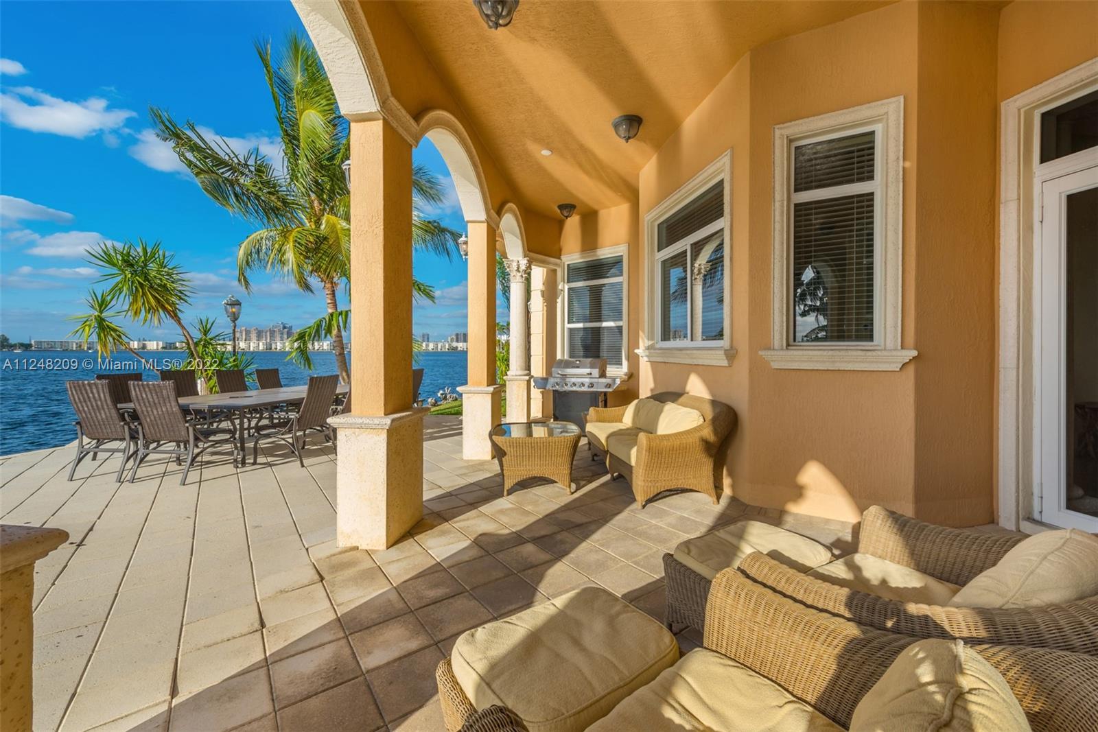 EASTERN SHORES - Residential