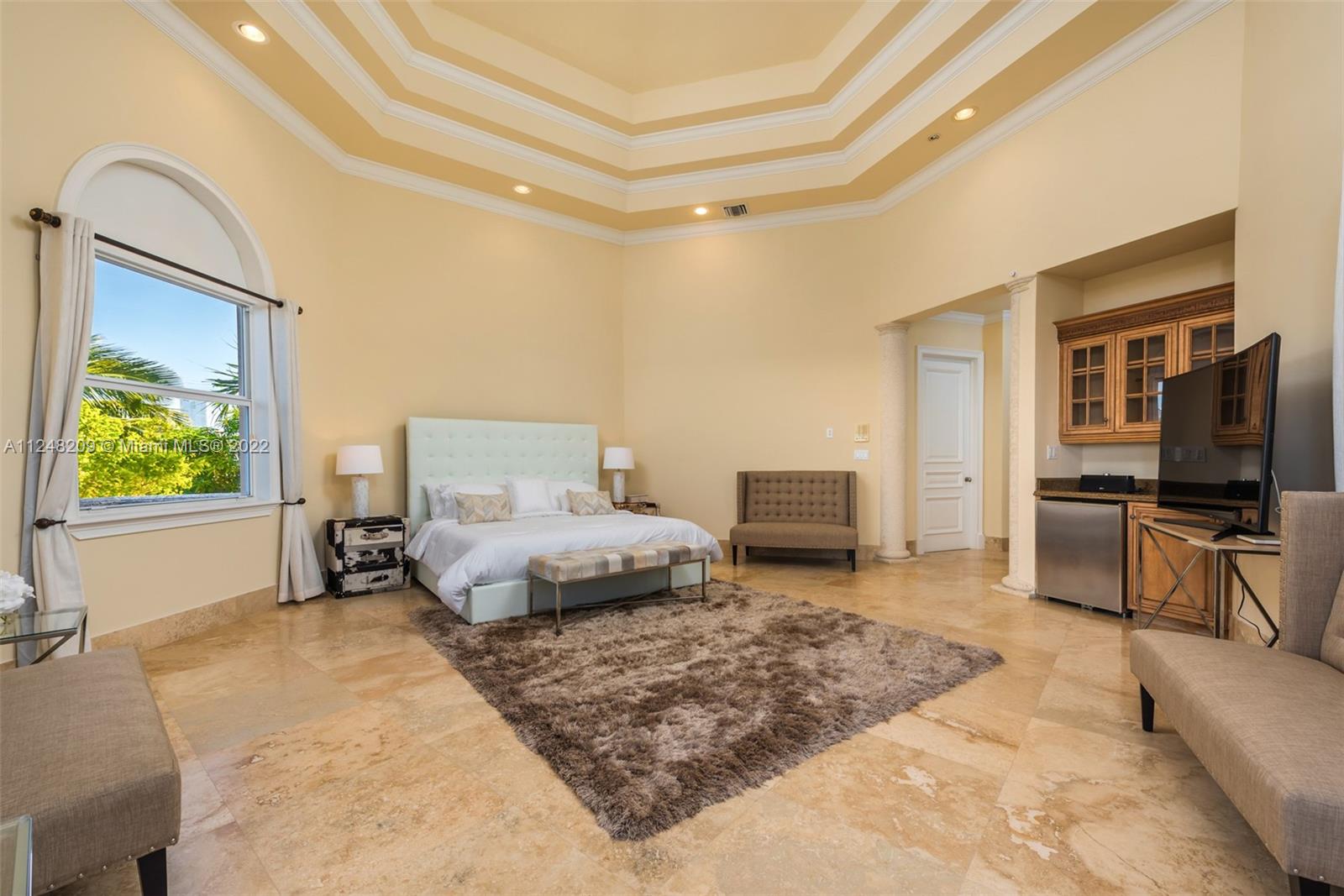 EASTERN SHORES - Residential