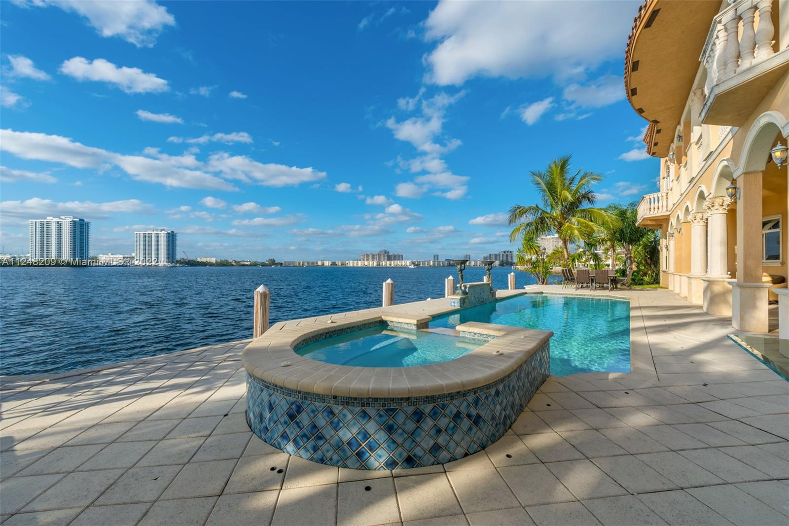 EASTERN SHORES - Residential