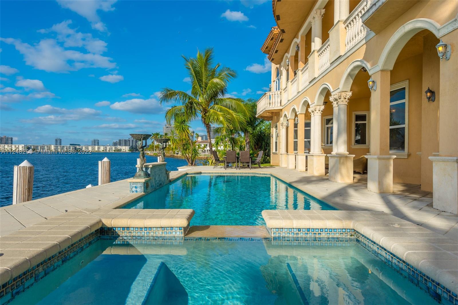 EASTERN SHORES - Residential