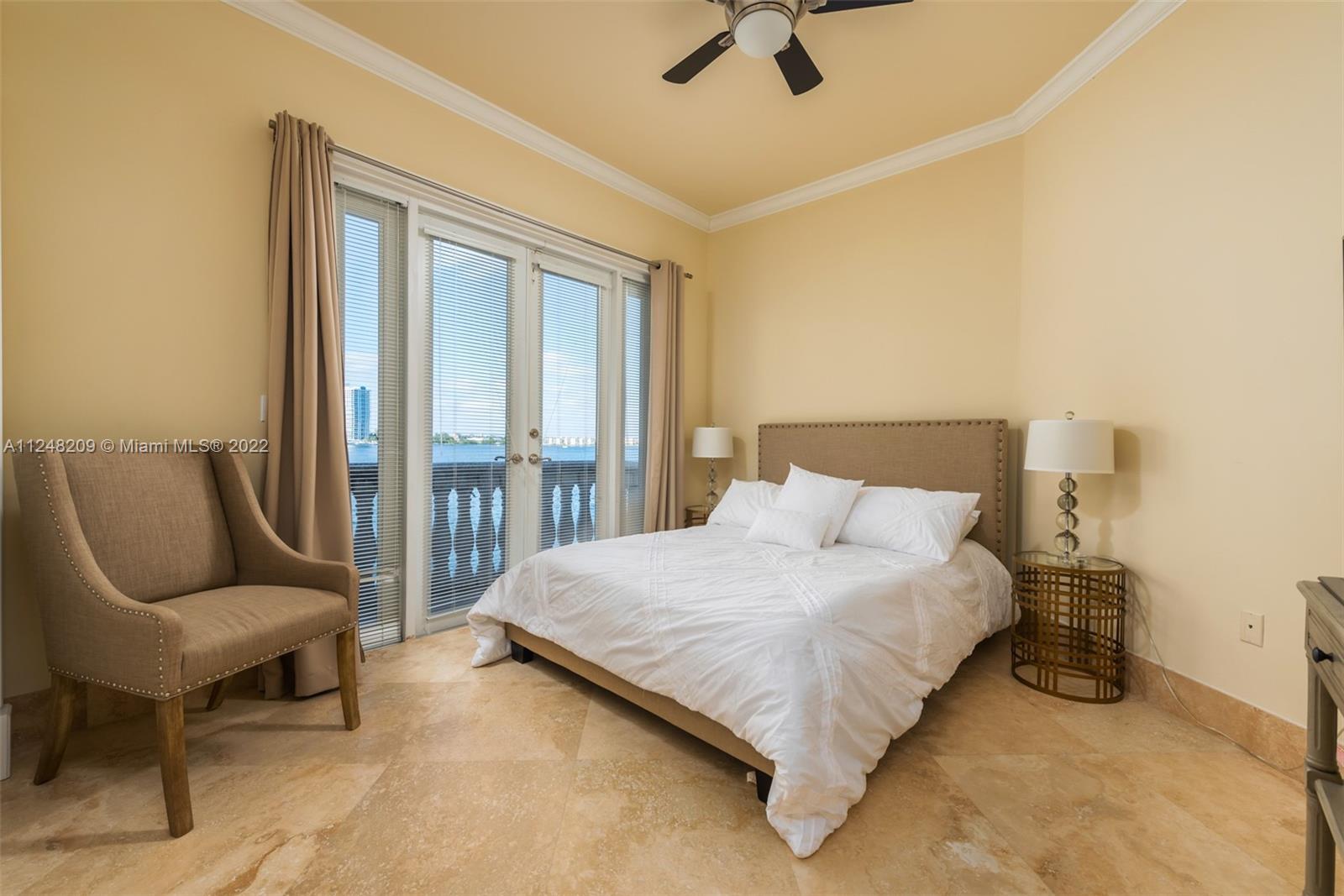 EASTERN SHORES - Residential