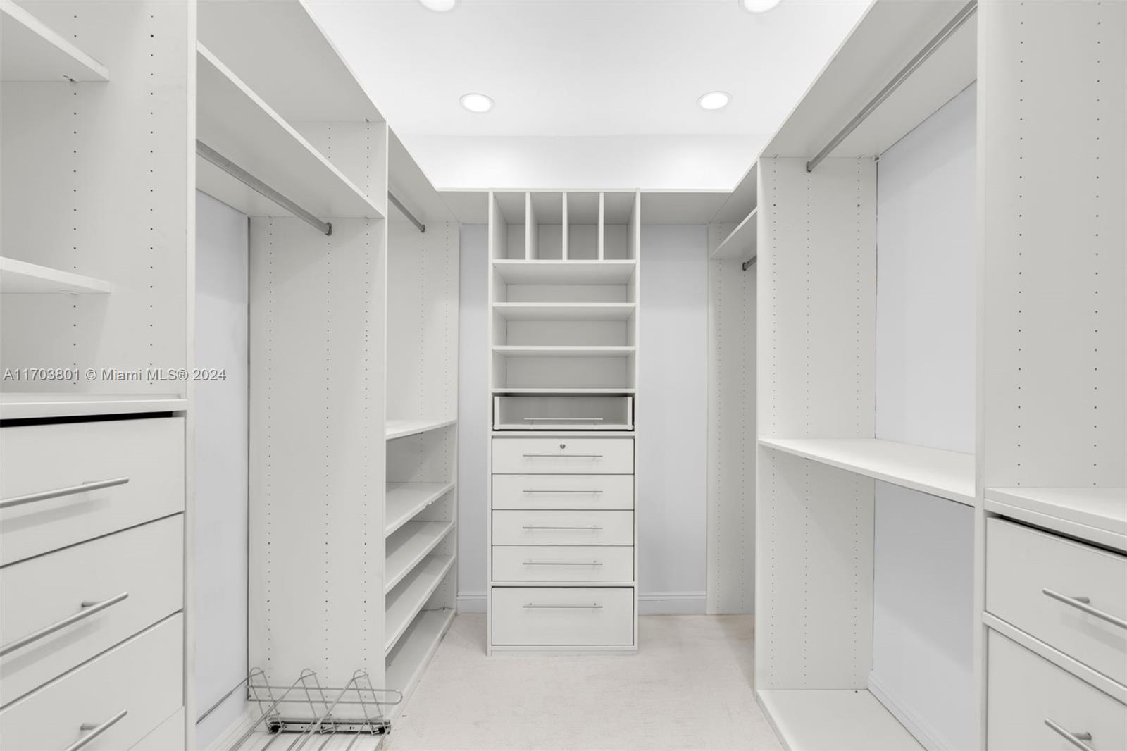 LA GORCE ISLAND - Residential