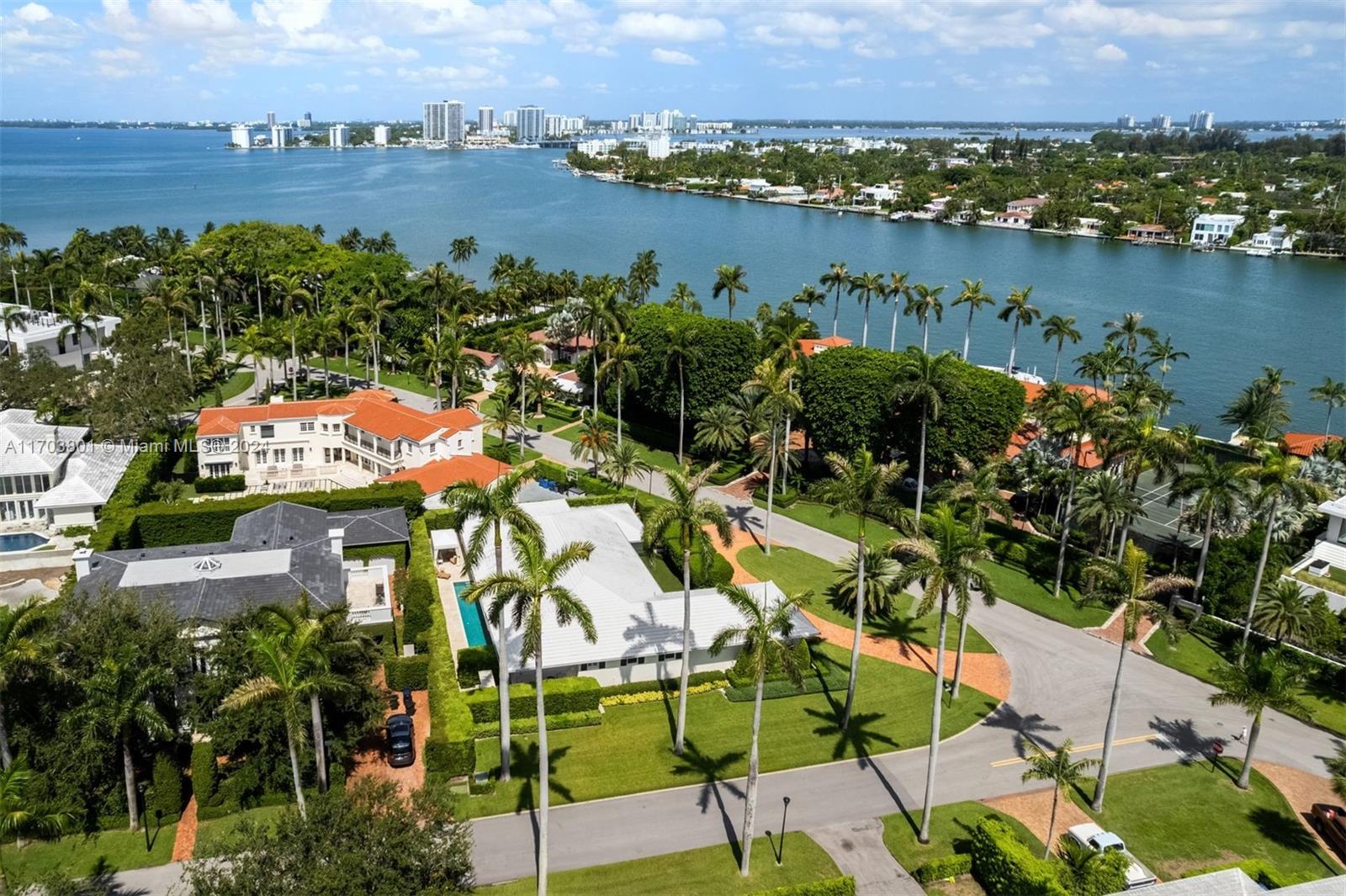 LA GORCE ISLAND - Residential