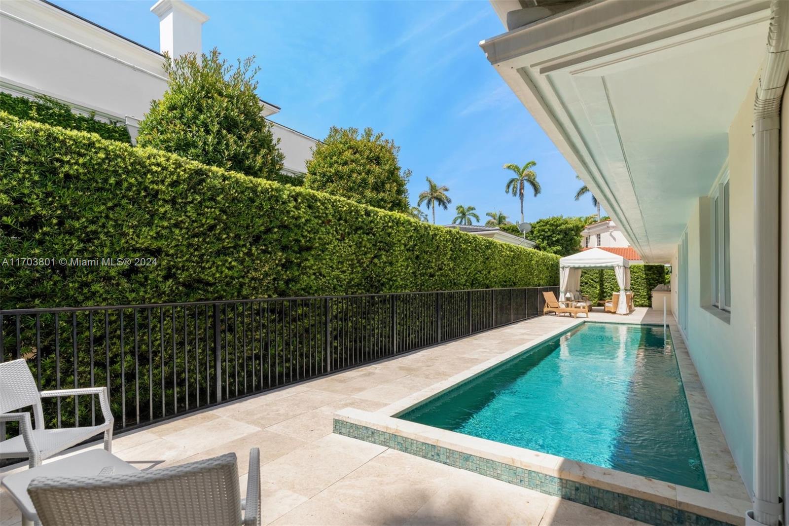 LA GORCE ISLAND - Residential