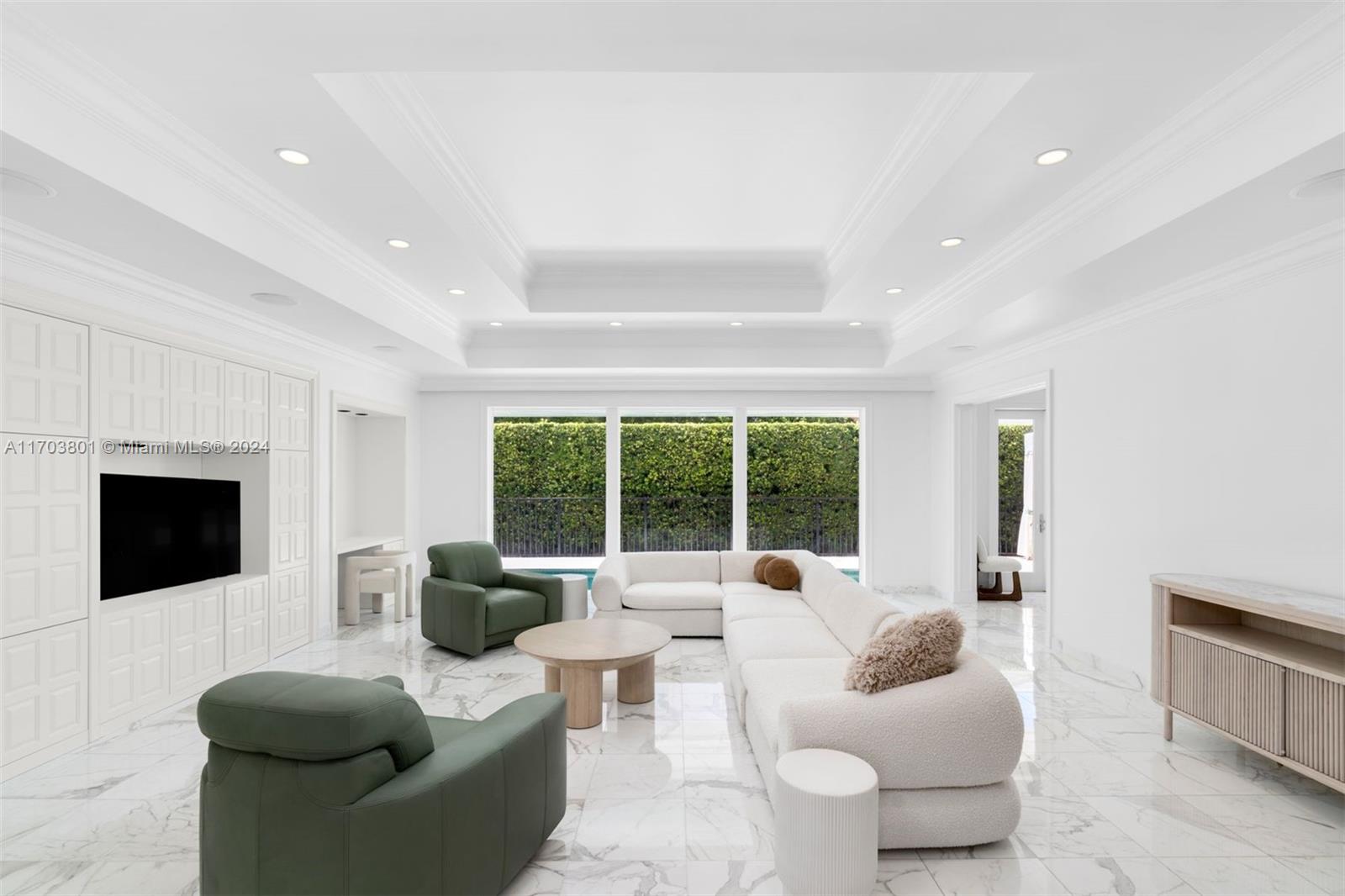 LA GORCE ISLAND - Residential
