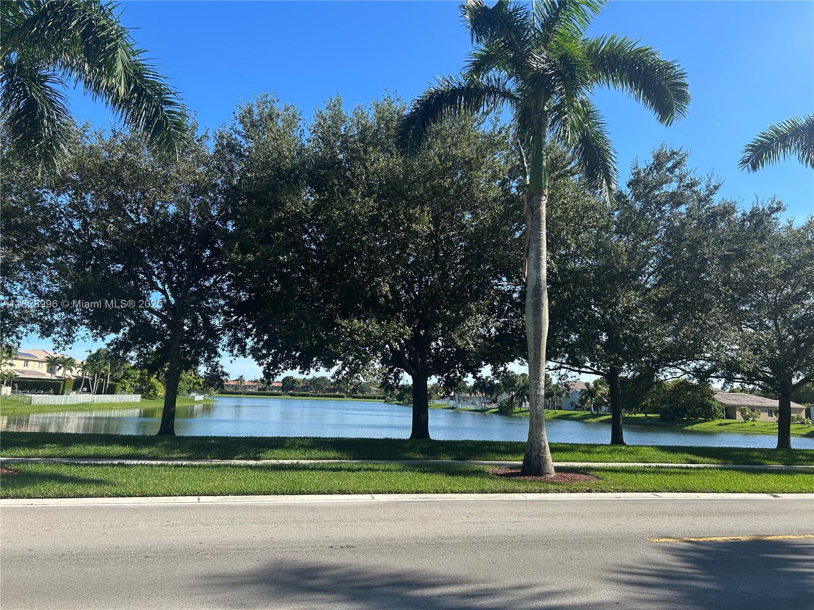 SILVER FALLS POD - Residential