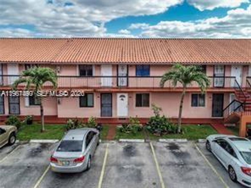 Amazing property in Hialeah with washer and dryer included.