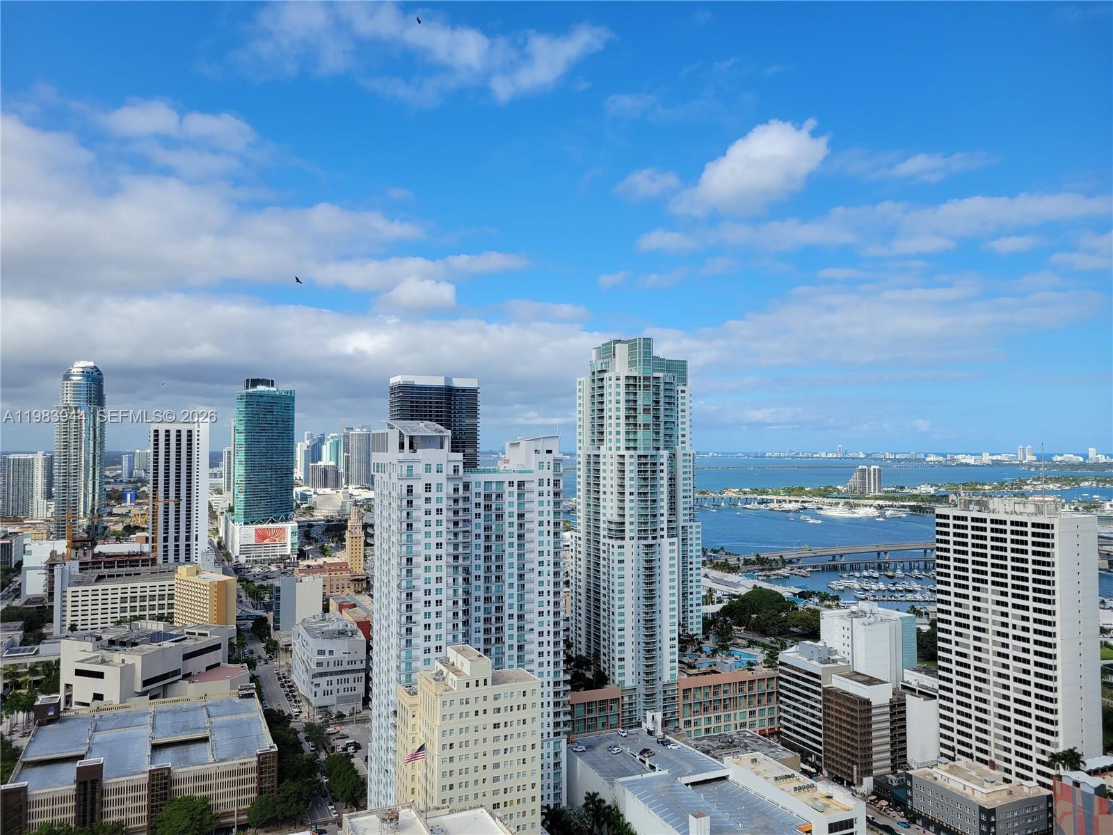 CENTRO CONDO - Residential Lease