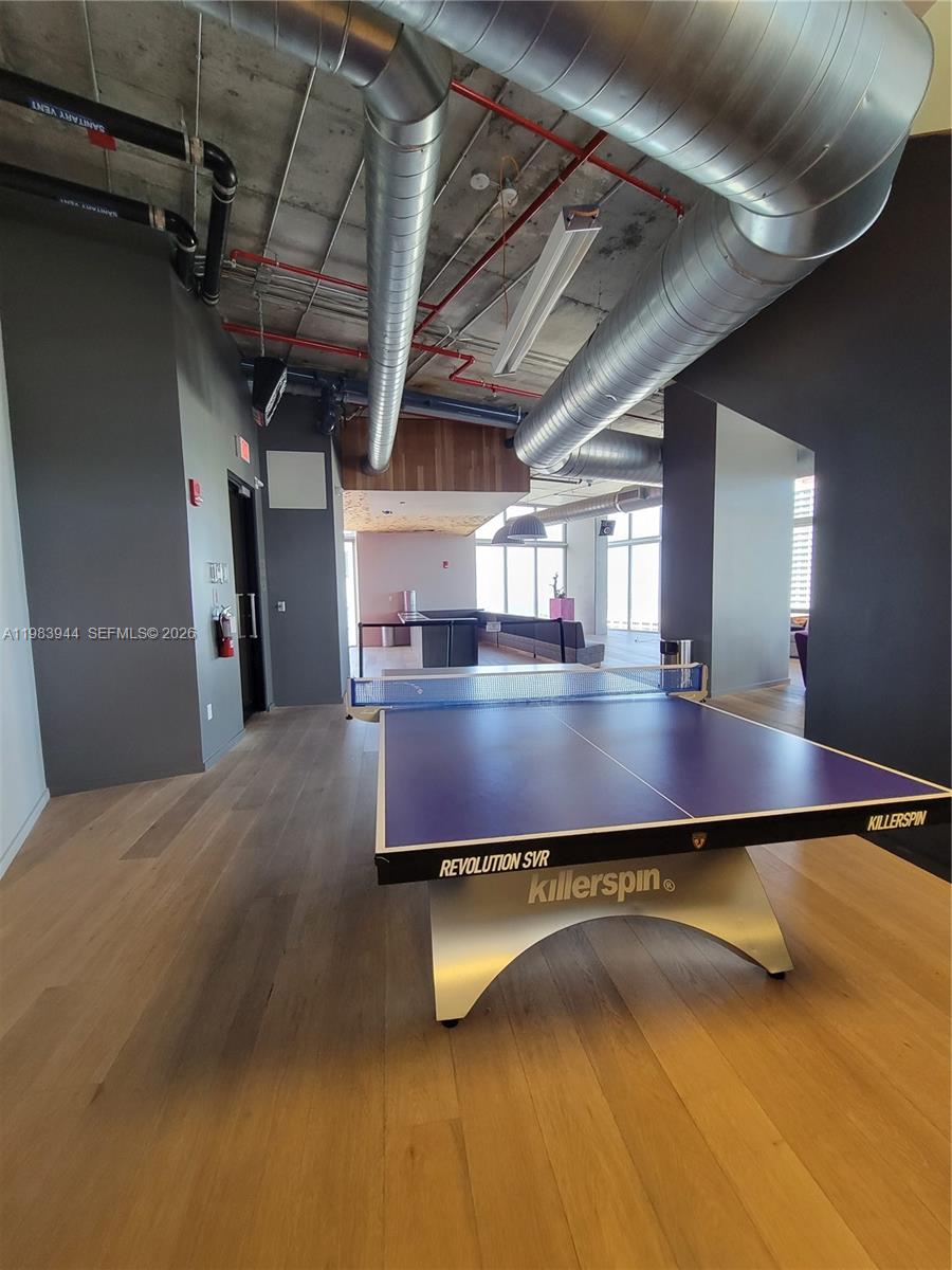 CENTRO CONDO - Residential Lease