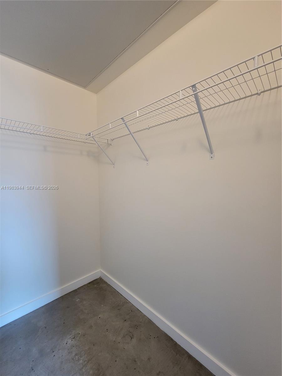 CENTRO CONDO - Residential Lease