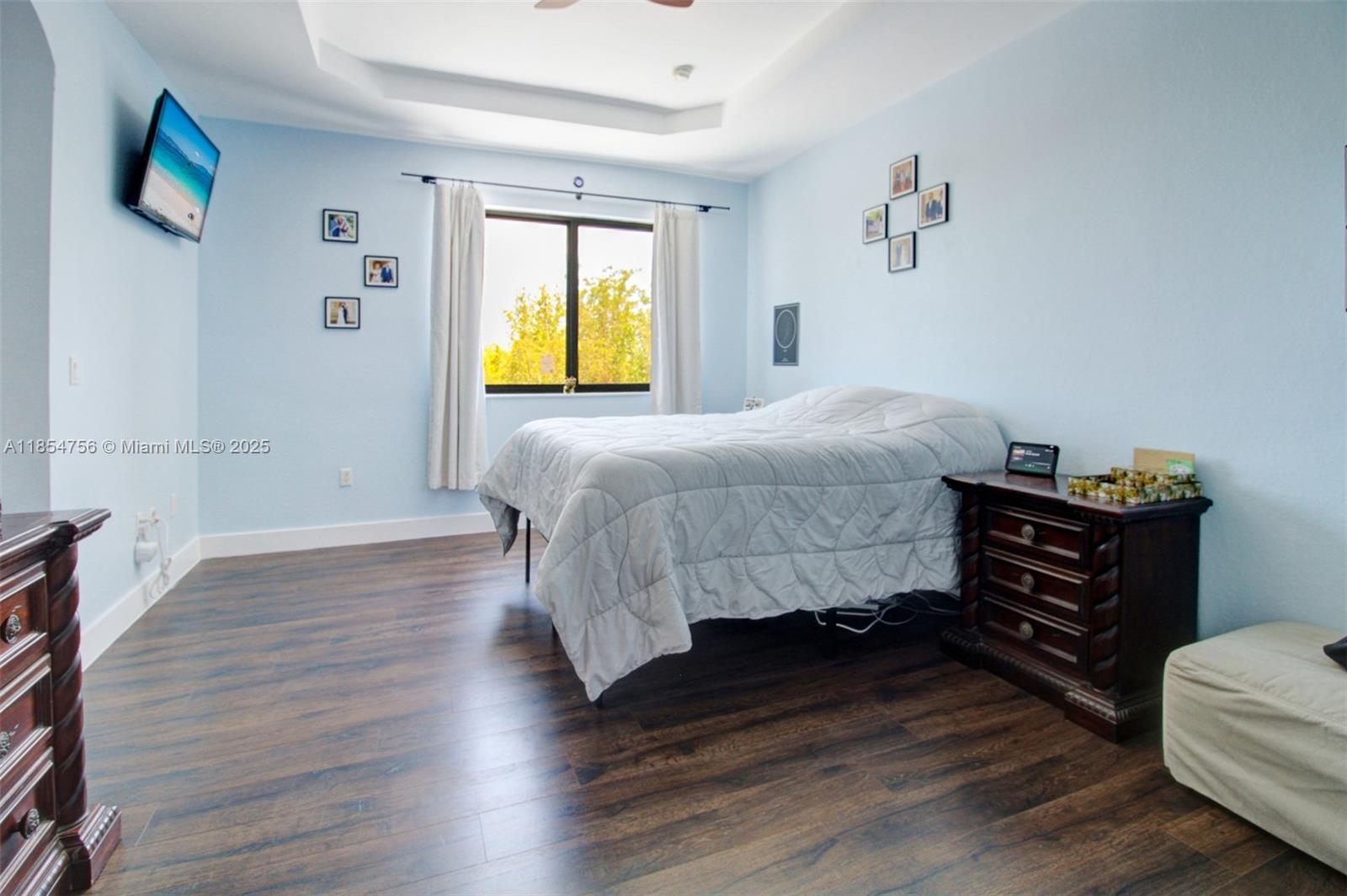 TRELLIS AT BAYSHORE - Residential