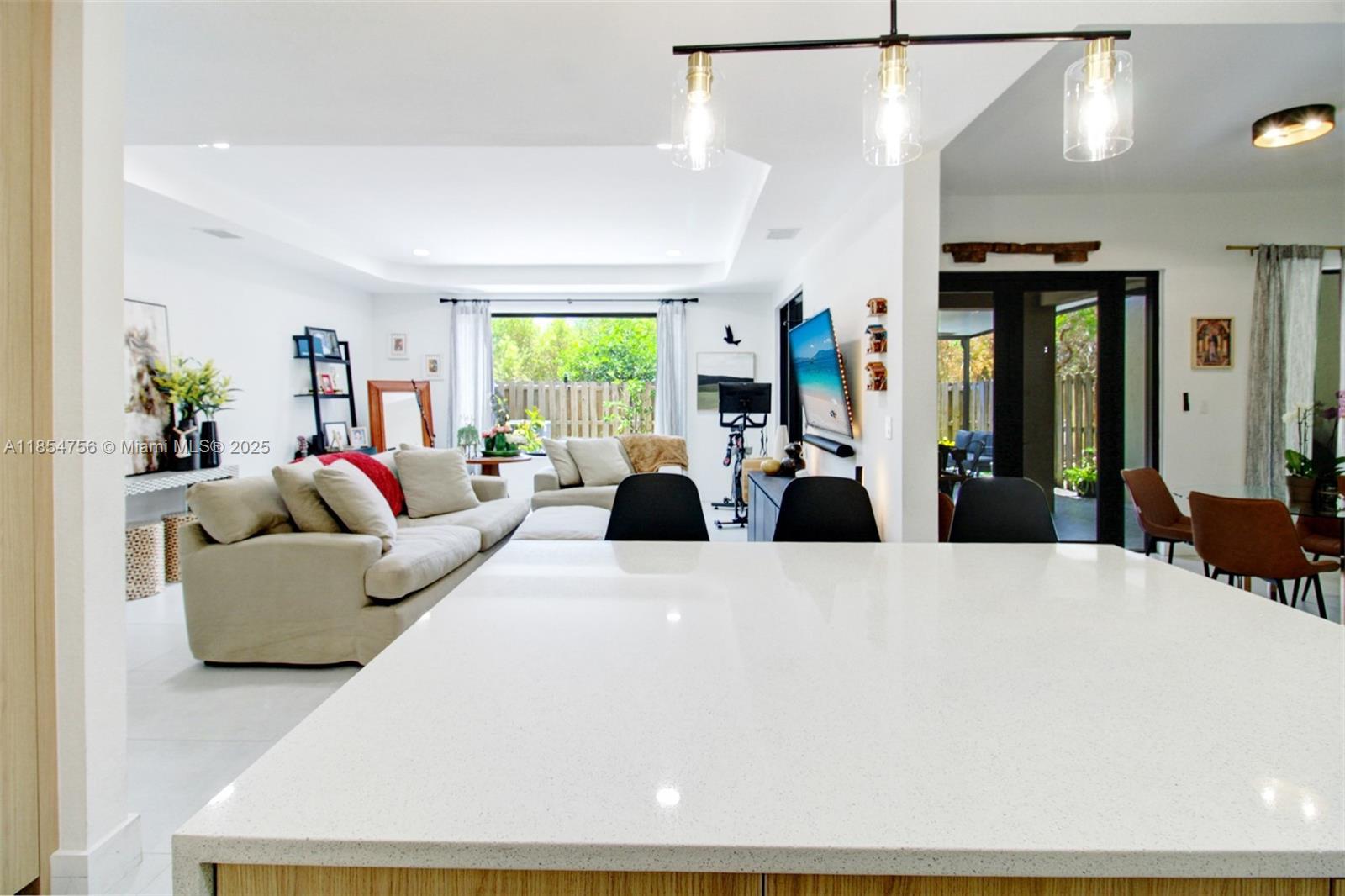 TRELLIS AT BAYSHORE - Residential