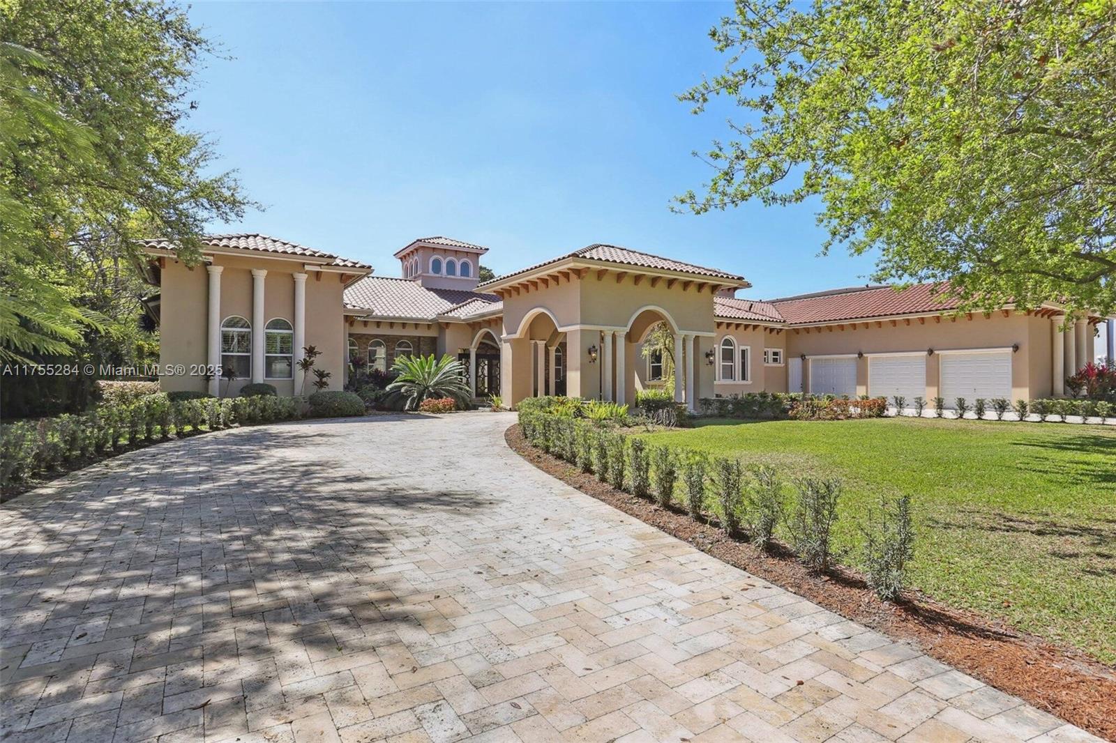 7480 SW 100th St