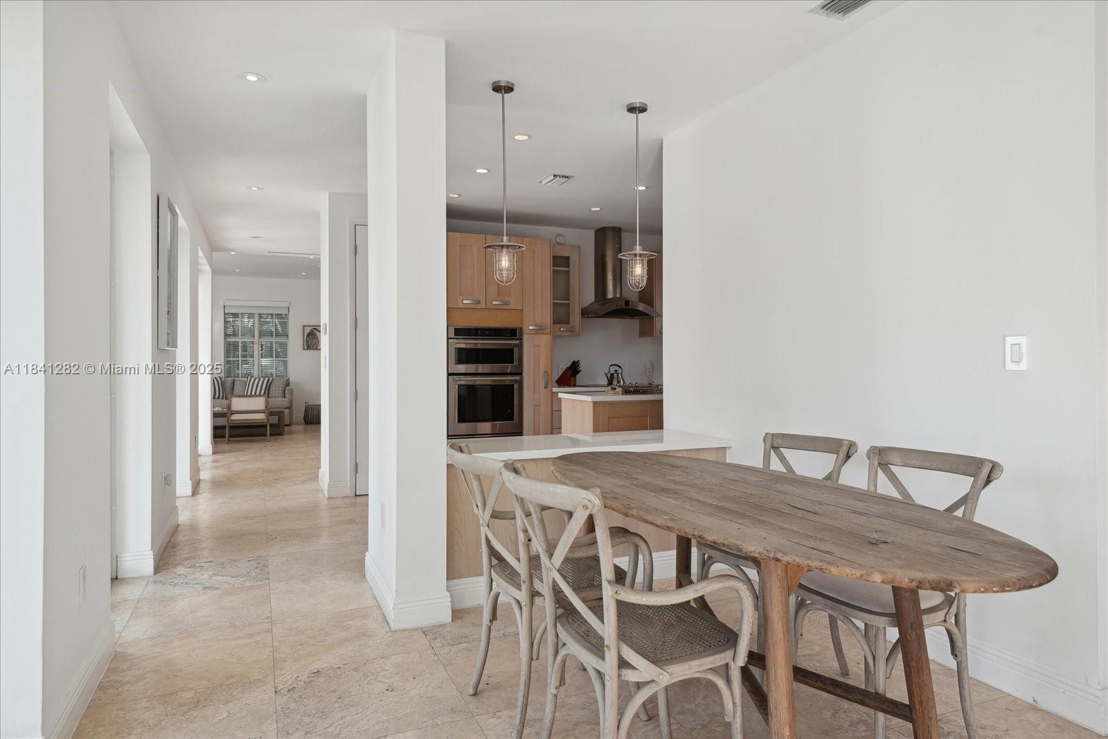 TROPICAL ISLE HOMES SUB 4 - Residential Lease