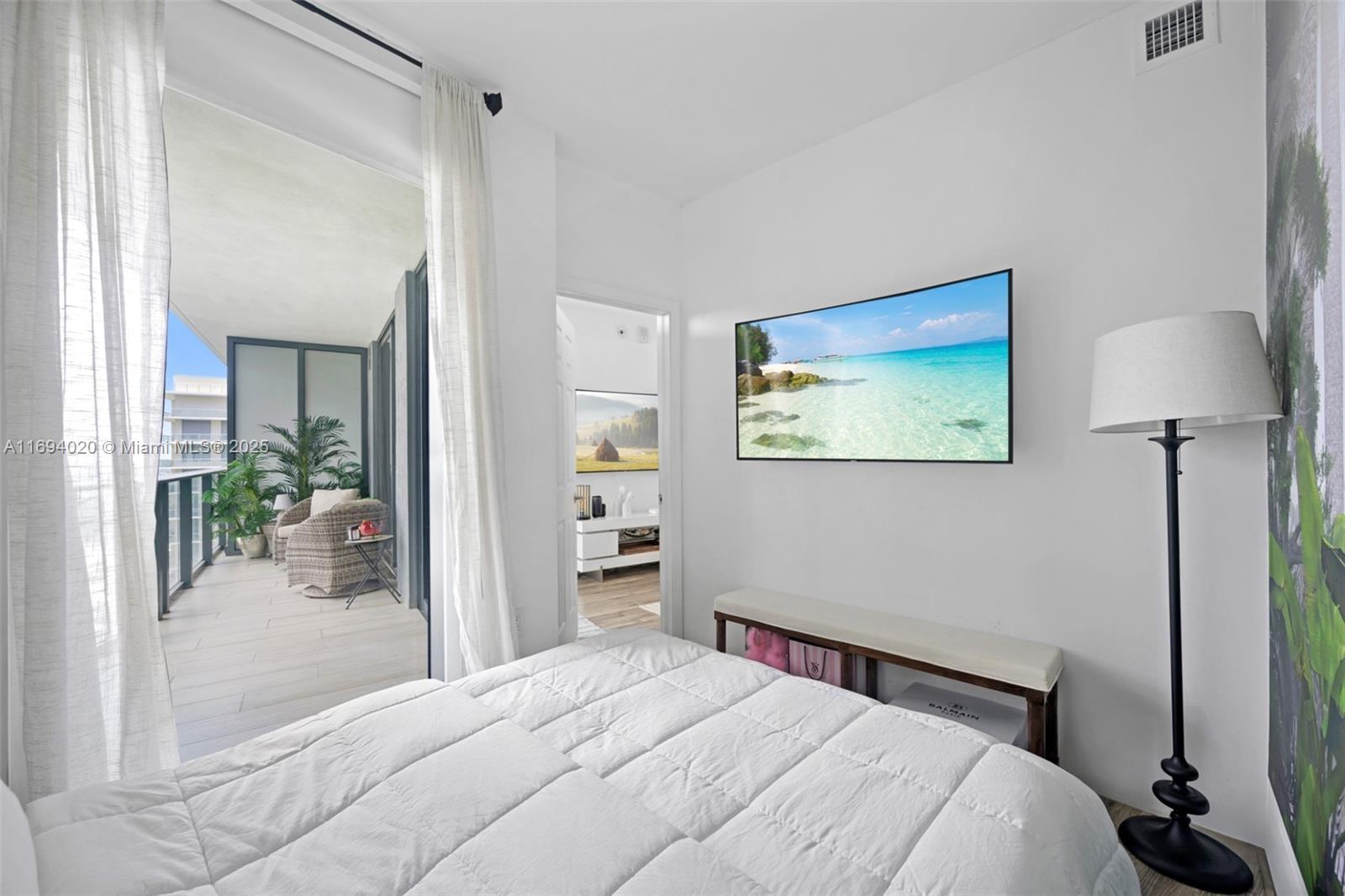 3401 MIDTOWN CONDO - Residential