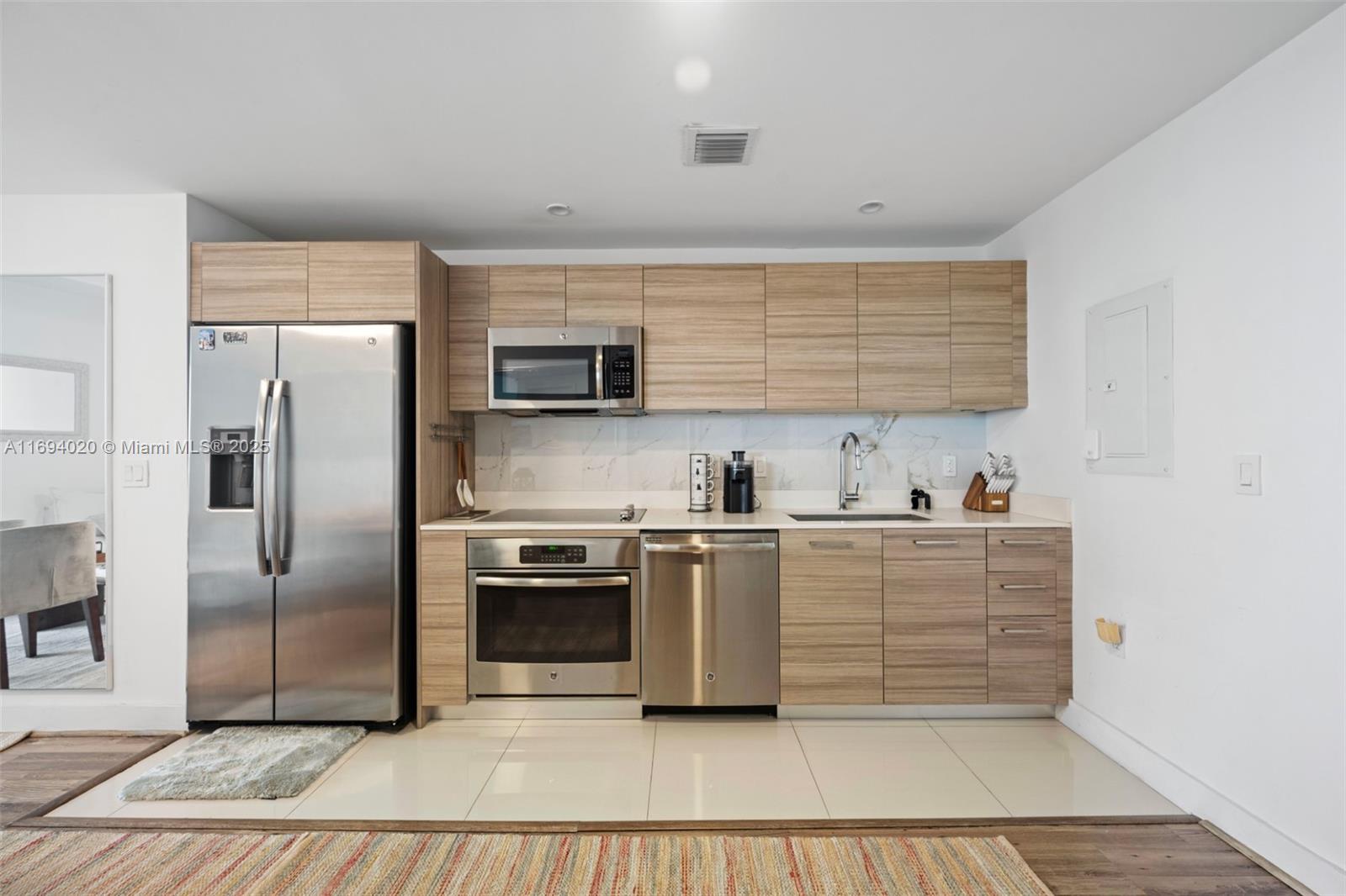 3401 MIDTOWN CONDO - Residential