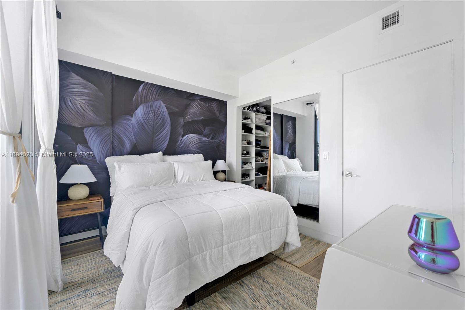 3401 MIDTOWN CONDO - Residential