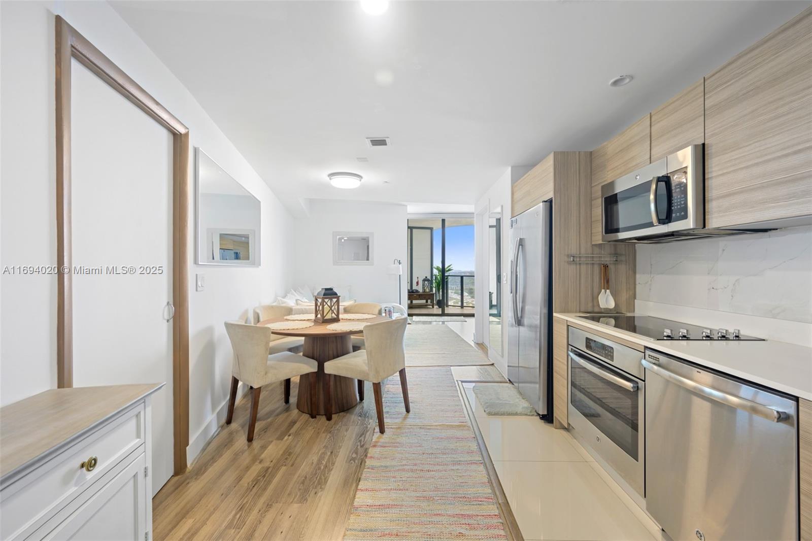 3401 MIDTOWN CONDO - Residential