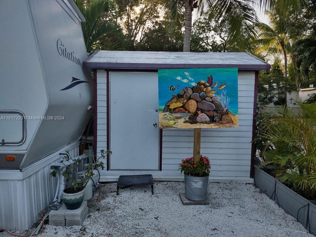 Key Largo Kampground - Residential