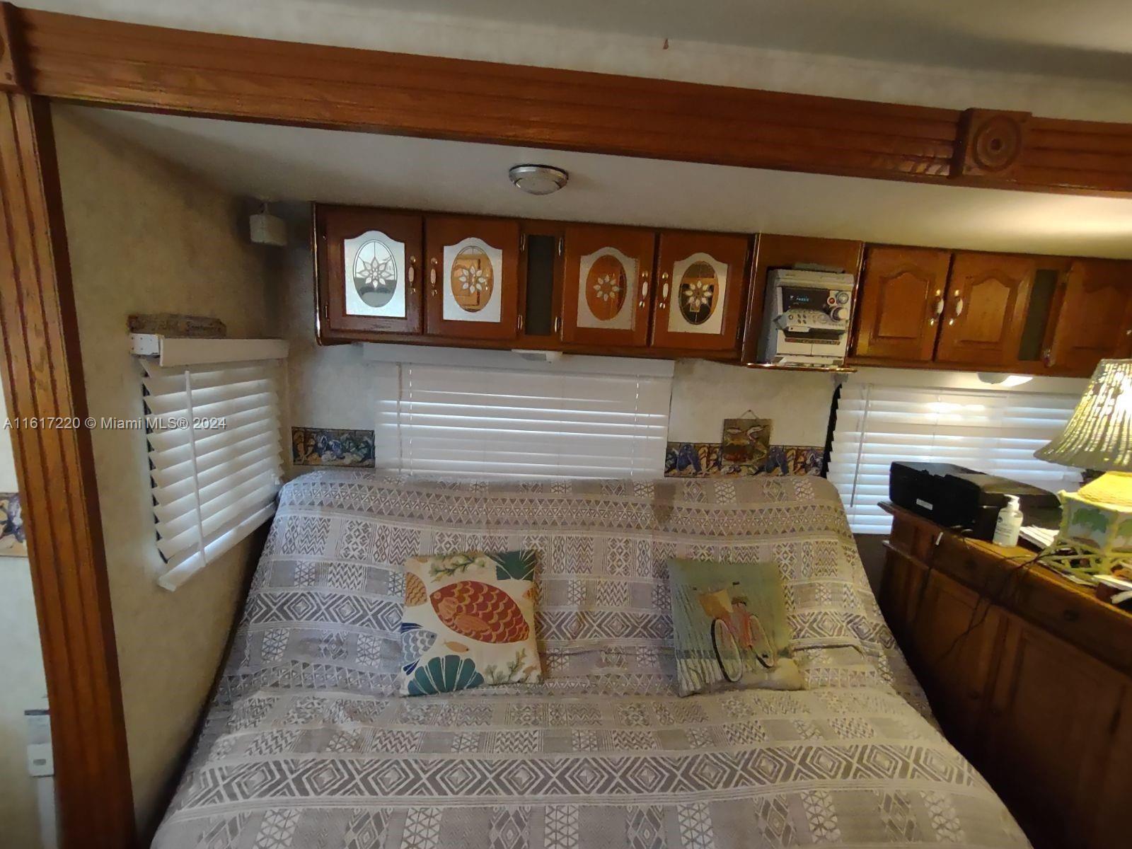 Key Largo Kampground - Residential