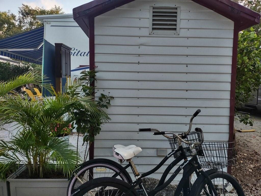 Key Largo Kampground - Residential