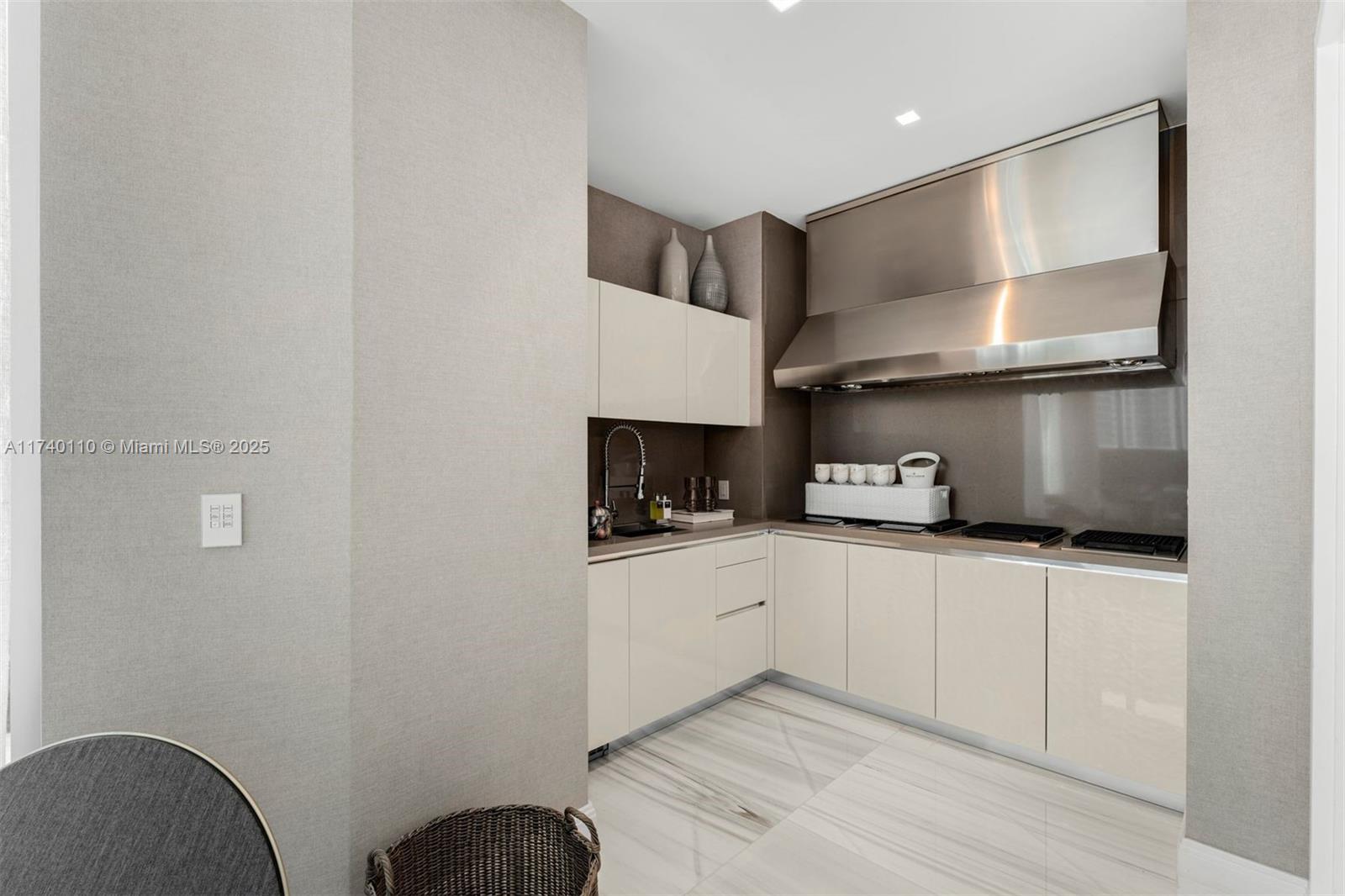 CHATEAU BEACH CONDO - Residential