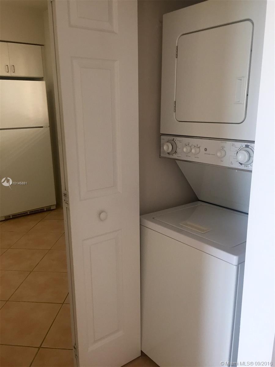 SURFSIDE PALMS CONDO - Residential Lease