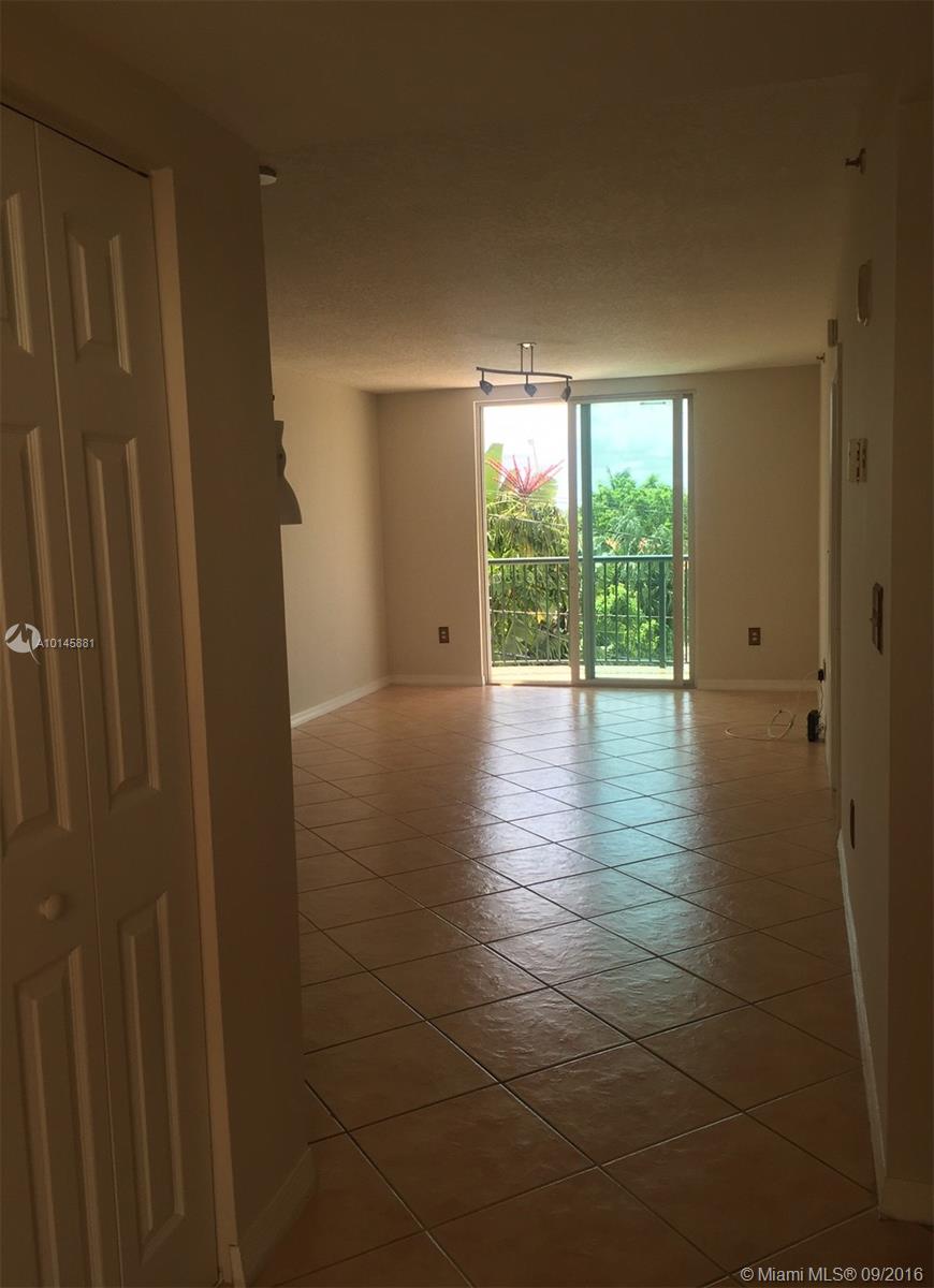 SURFSIDE PALMS CONDO - Residential Lease