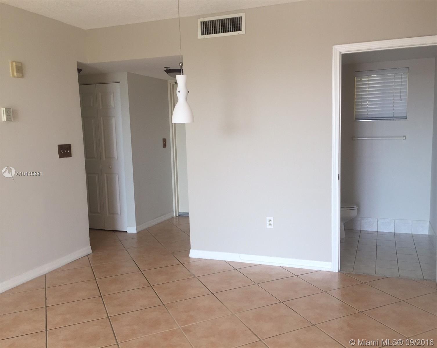 SURFSIDE PALMS CONDO - Residential Lease