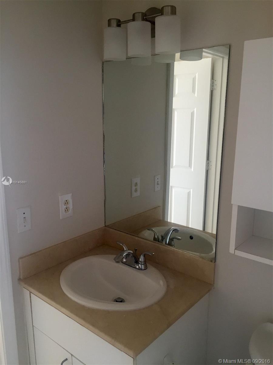 SURFSIDE PALMS CONDO - Residential Lease