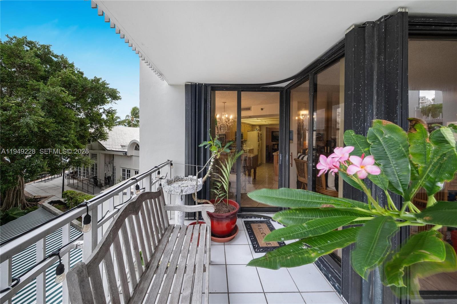 THE TOWERS OF QUAYSIDE CO - Residential