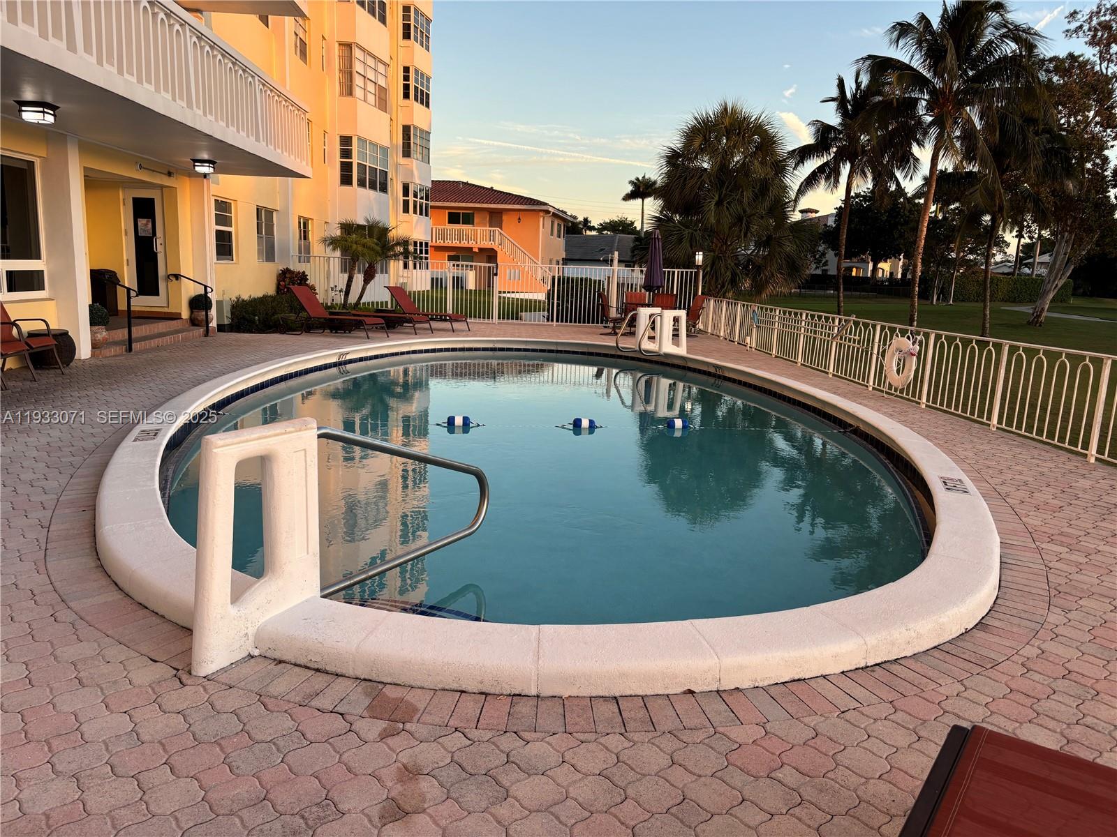 COUNTRY CLUB TOWERS CONDO - Residential