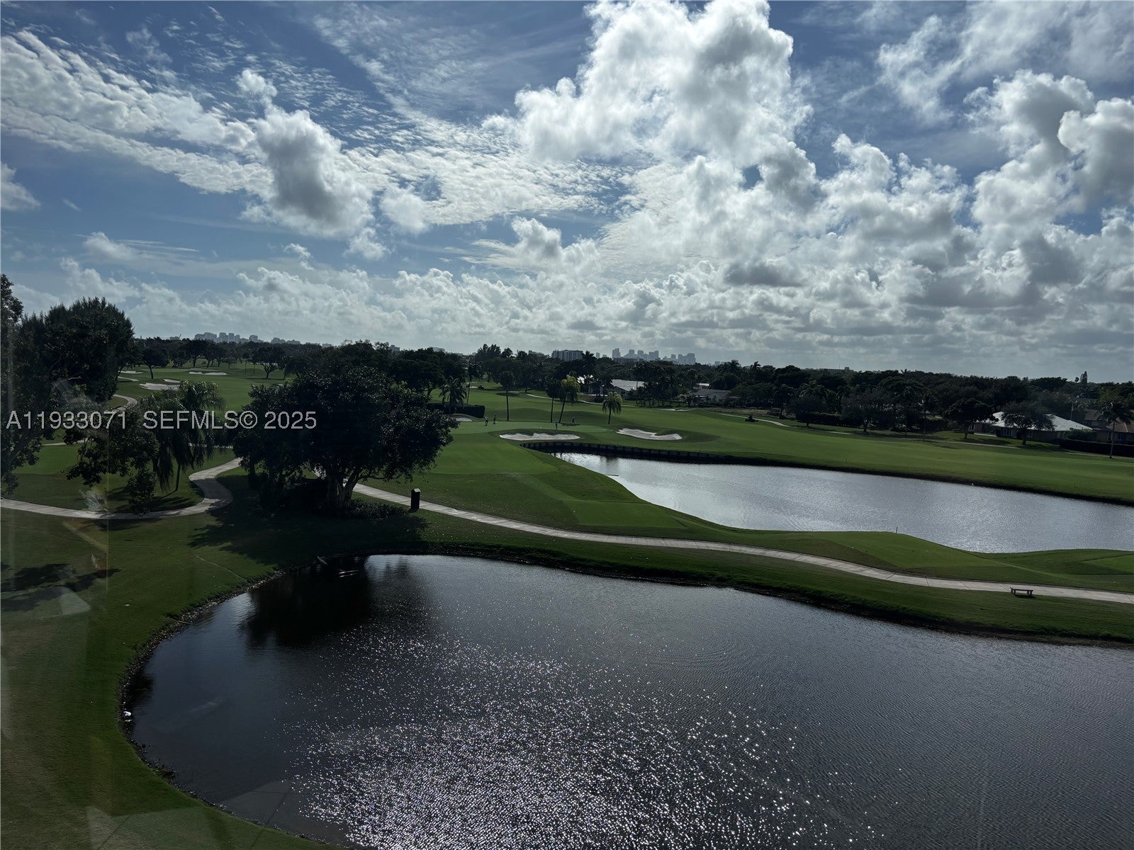 2500 NE 48th Ln 507, Fort Lauderdale FL 33308