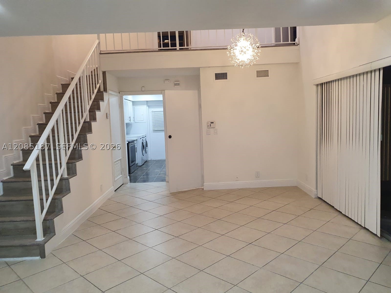 3551 NW 95th Ter 303, Sunrise, FL, 33351/$298,000 3 3551 NW 95th Ter 303