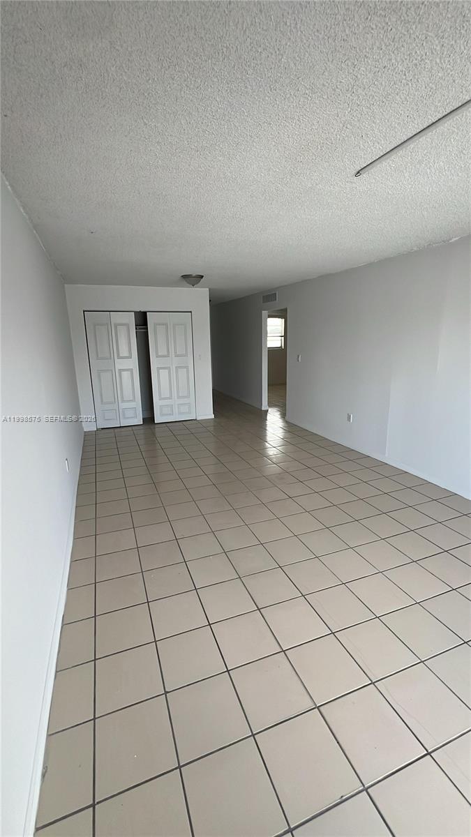 SUB OF PB 7-113 - Residential Lease
