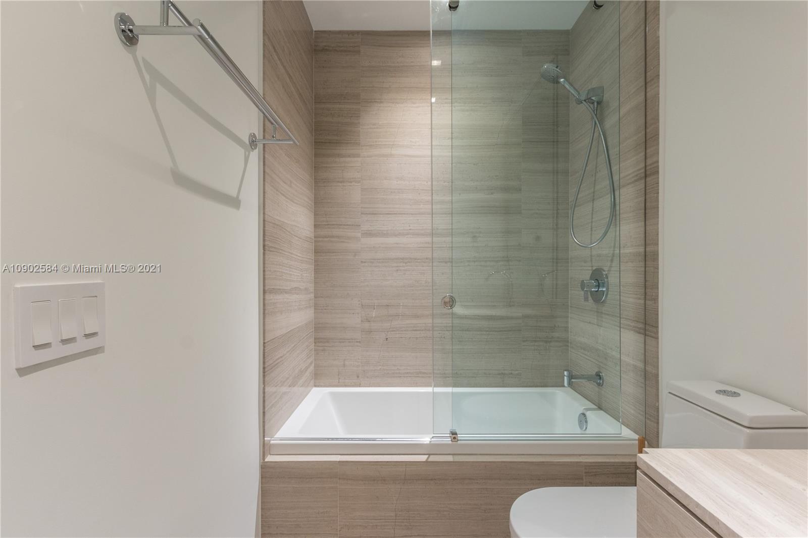 18975 COLLINS CONDO - Residential