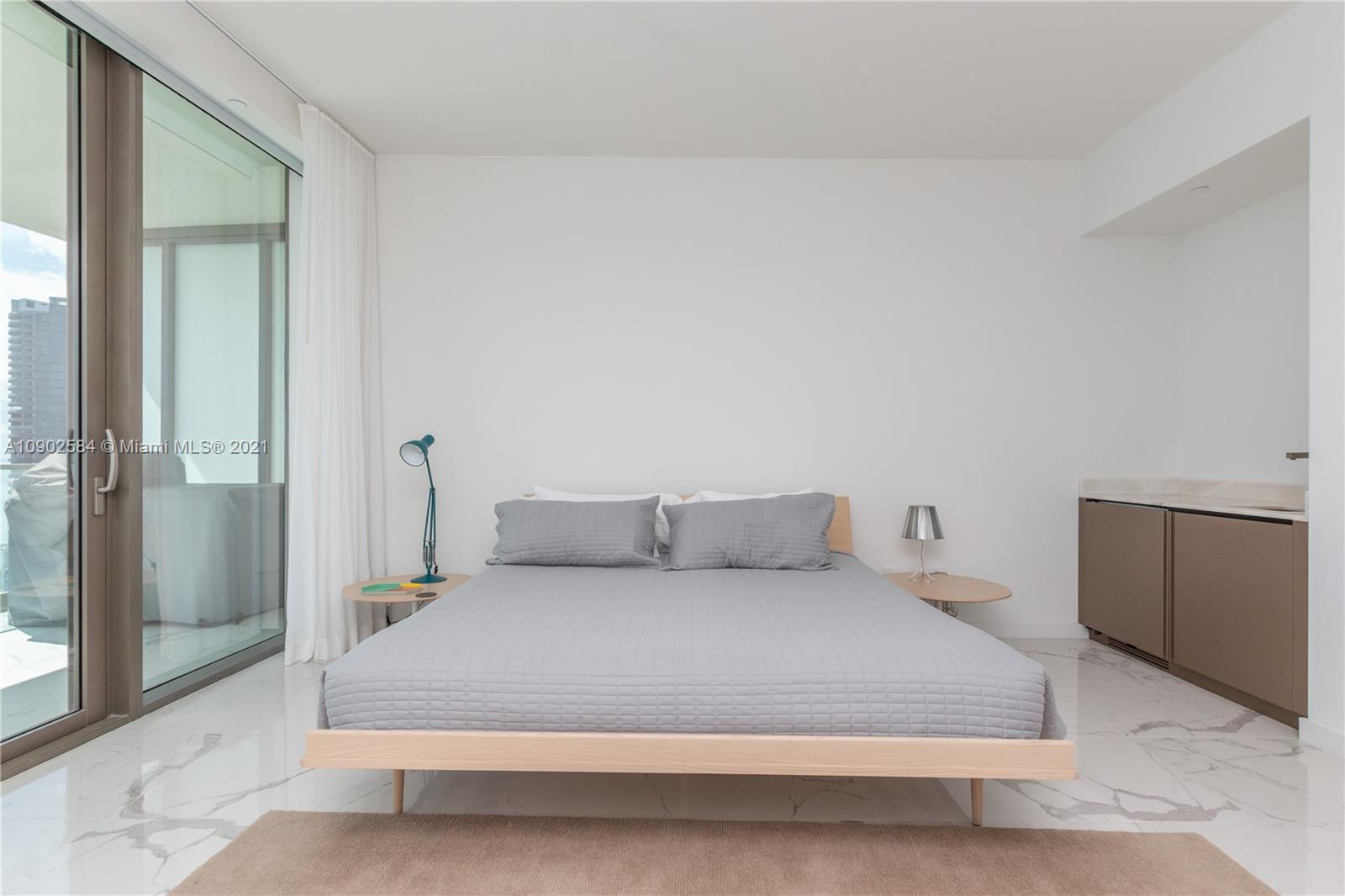 18975 COLLINS CONDO - Residential