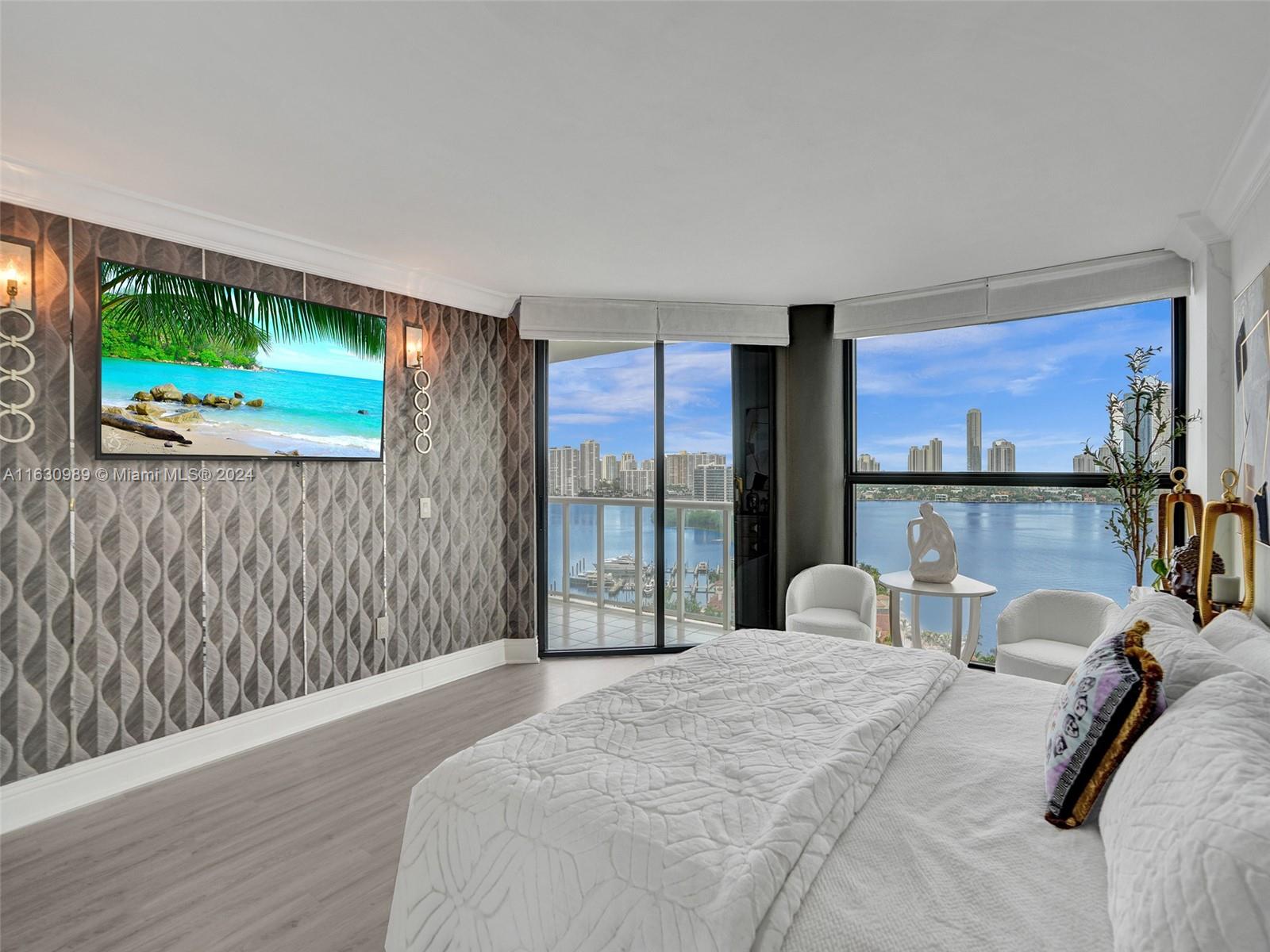 4000 ISL BLVD WILLIAMS IS - Residential